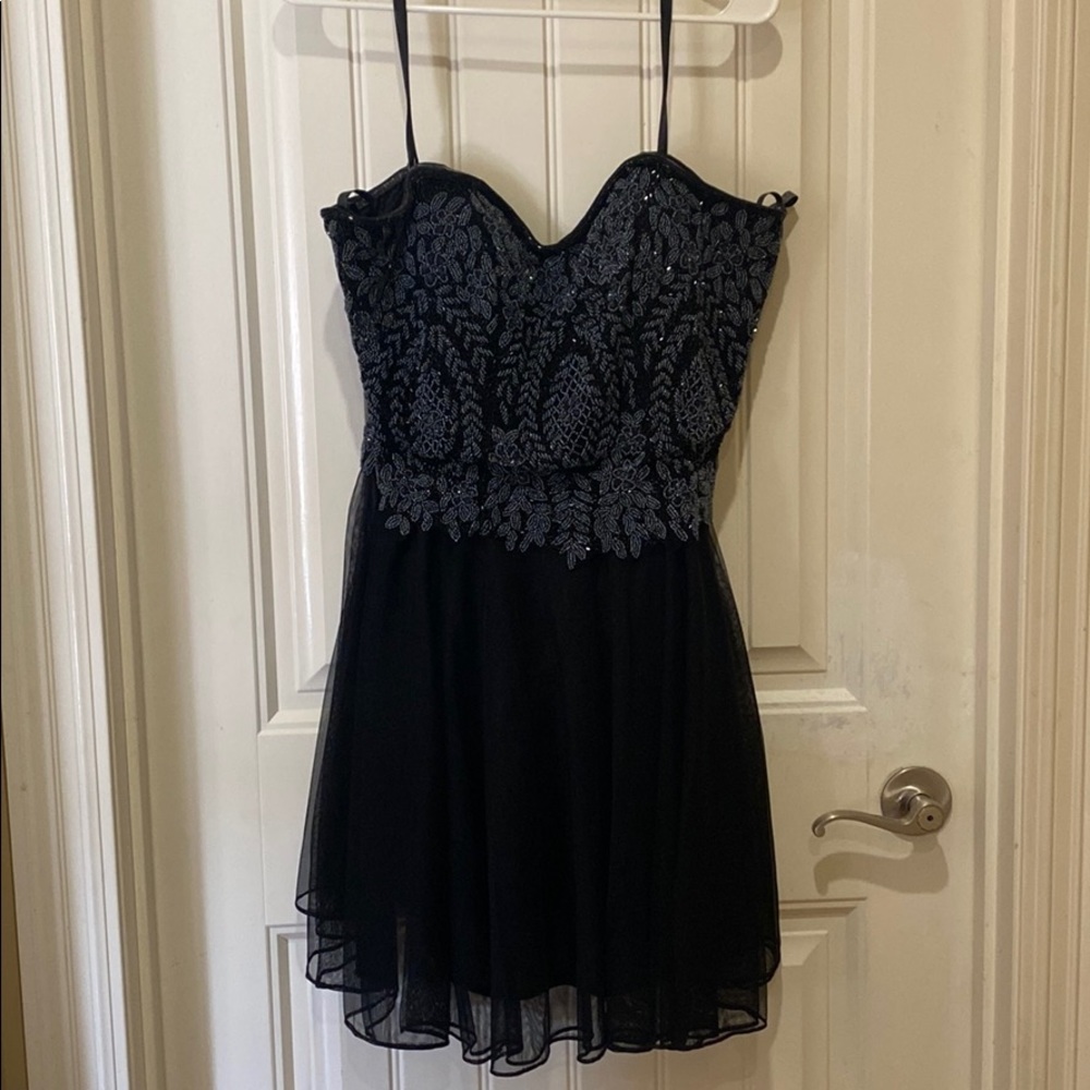 Black sequined Homecoming dress (short)